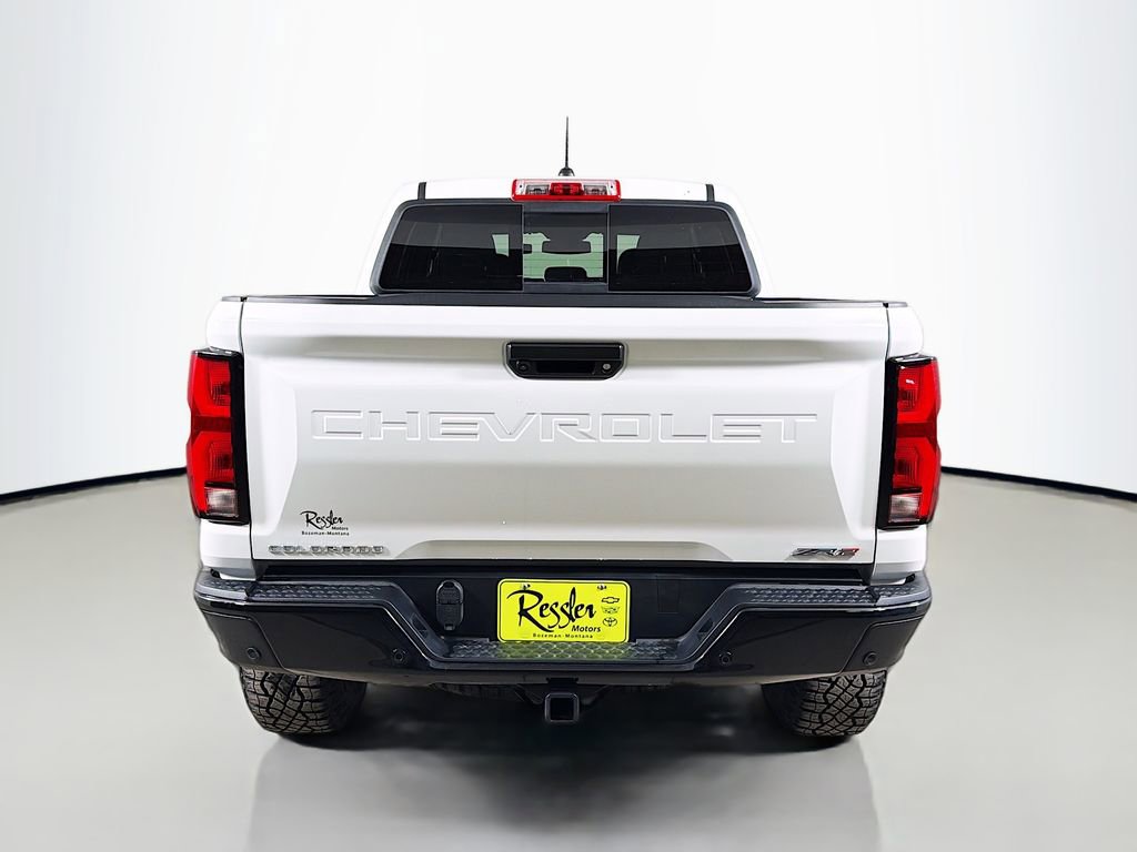 Used 2025 Chevrolet Colorado ZR2 w/ Technology Package AWD/4WD image 7
