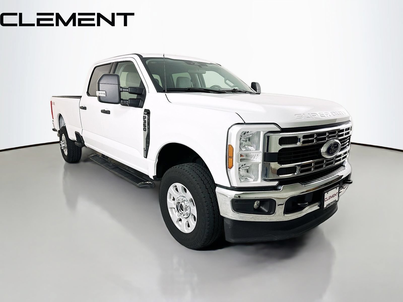 Used 2024 Ford F350 XLT AWD/4WD image 5