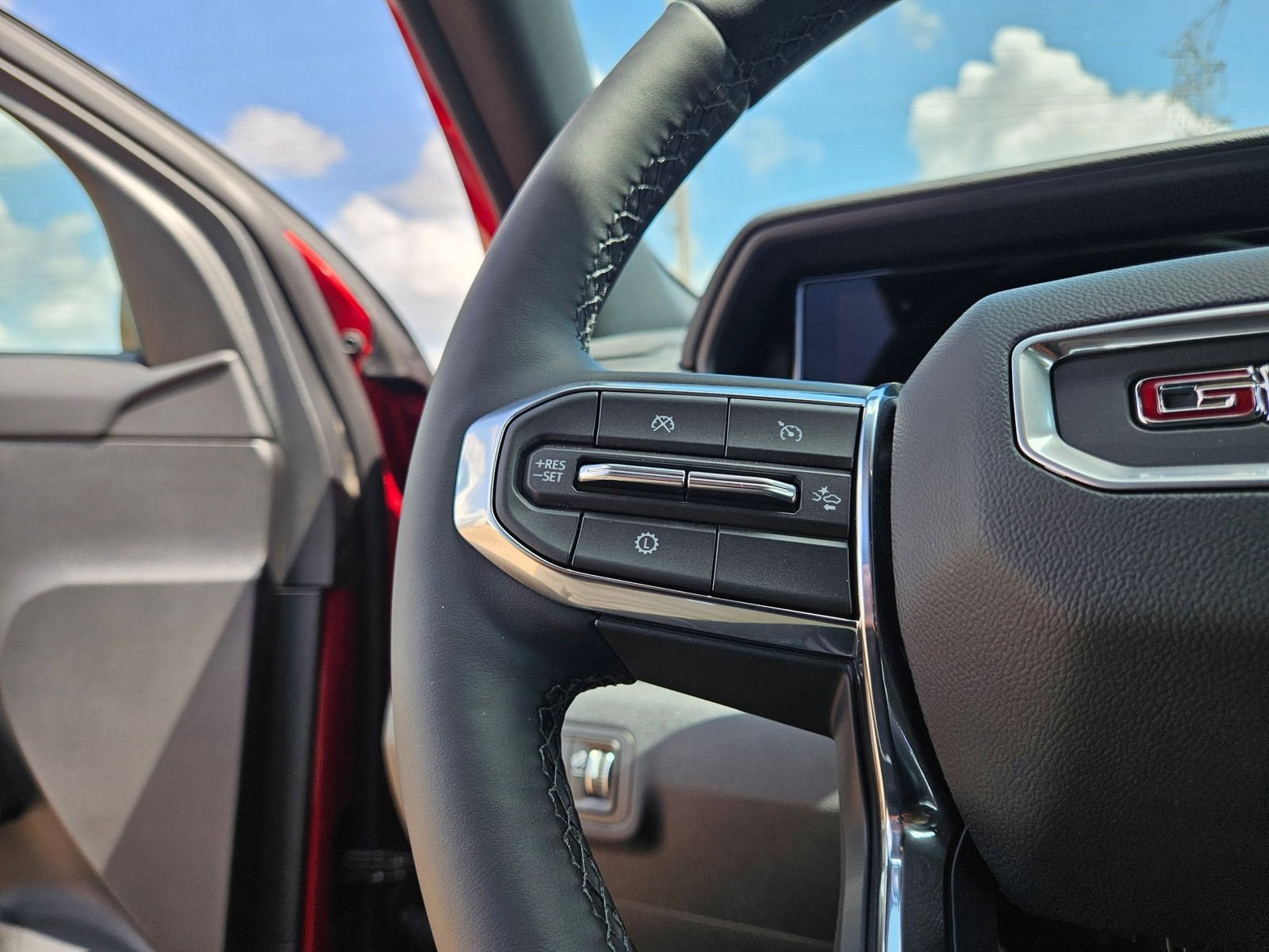 New 2026 GMC Terrain Elevation FWD image 12