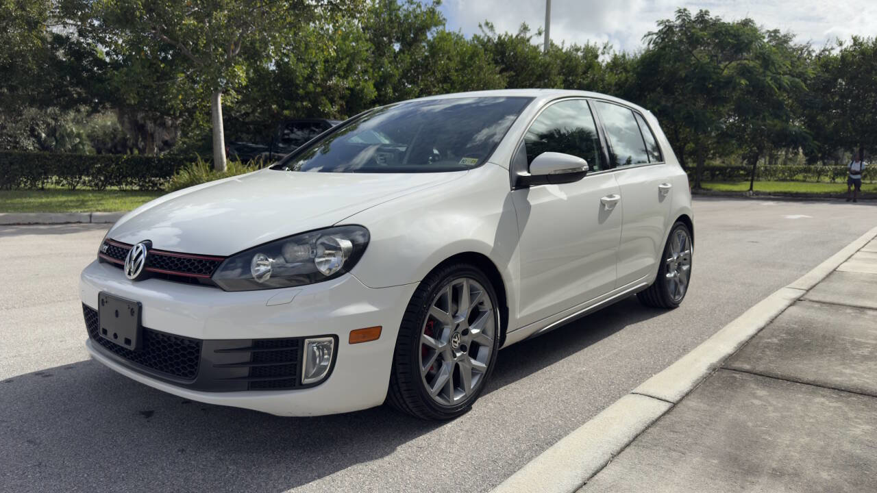 Used 2013 Volkswagen Golf 4-Door image 4
