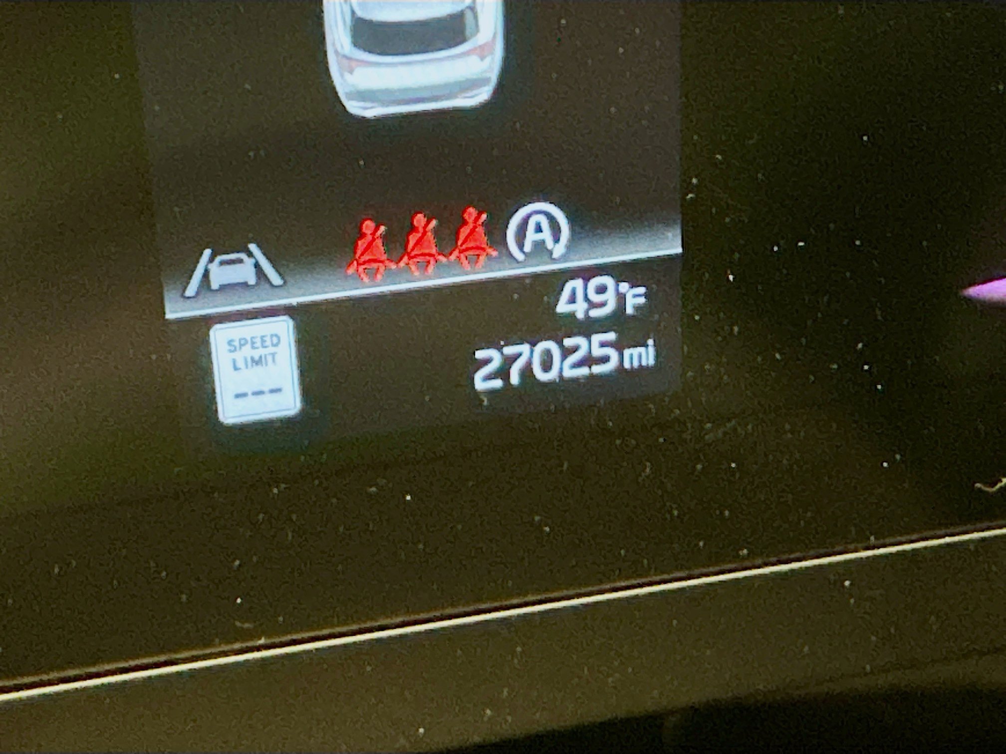 Used 2025 Kia Sportage LX image 19