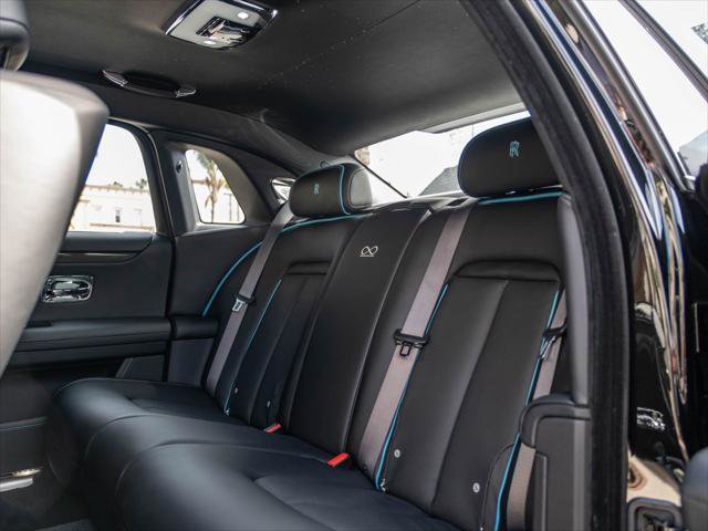 Certified 2022 Rolls-Royce Ghost Black Badge AWD/4WD image 29