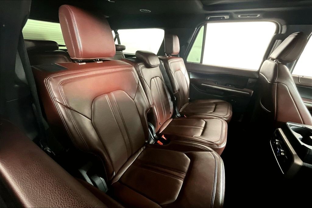 Used 2023 Ford Expedition Max Limited image 27