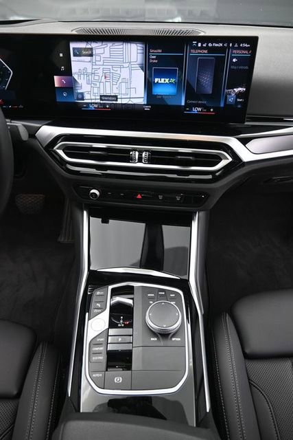 Used 2023 BMW 330i Sedan w/ Premium Package image 16