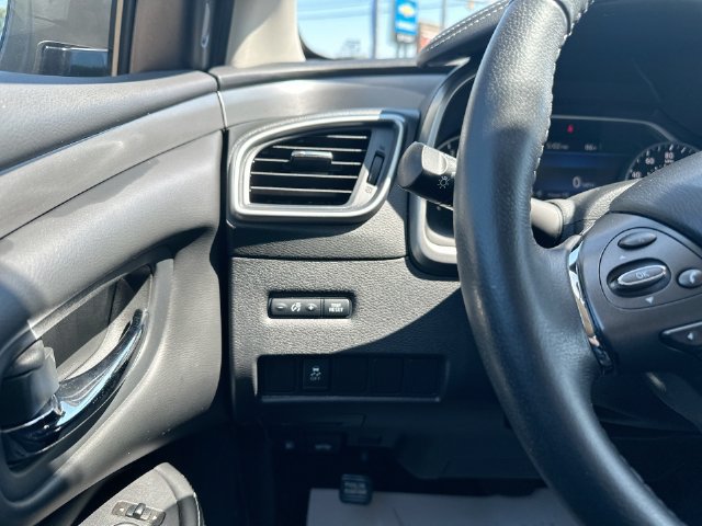 Used 2019 Nissan Murano SV w/ Cargo Package AWD/4WD image 20