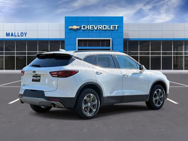 Used 2024 Chevrolet Blazer LT w/ Convenience Package image 2