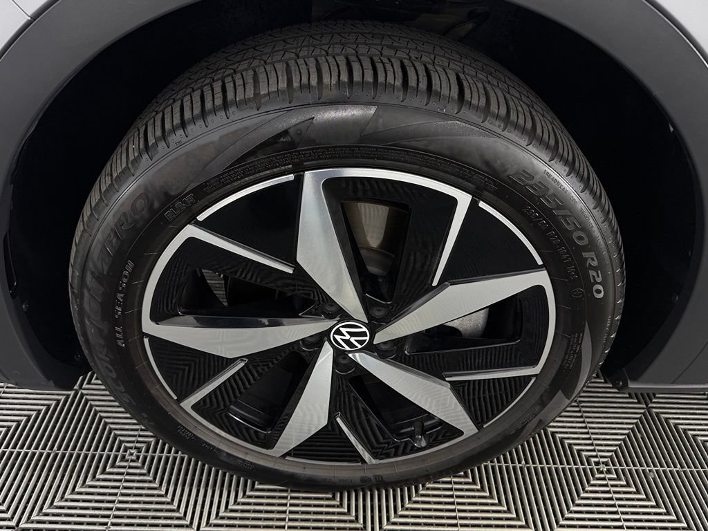 Used 2024 Volkswagen ID.4 Pro S AWD/4WD image 12
