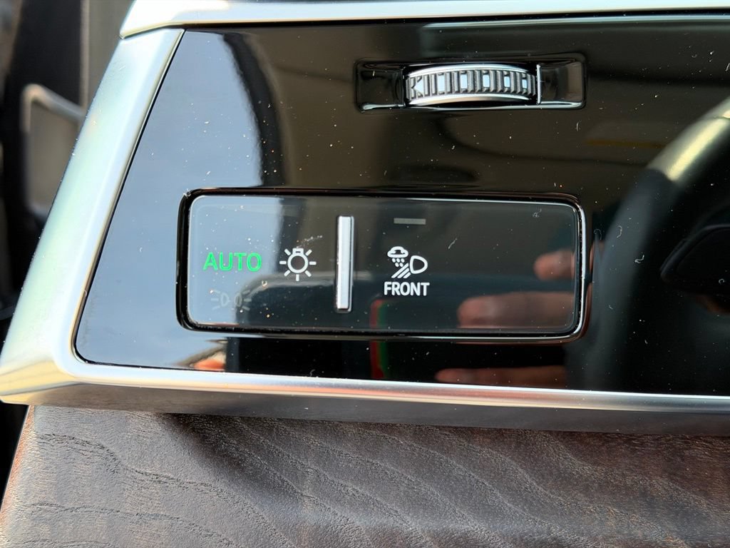 Used 2023 Audi Q8 Prestige w/ Prestige Package AWD/4WD image 27