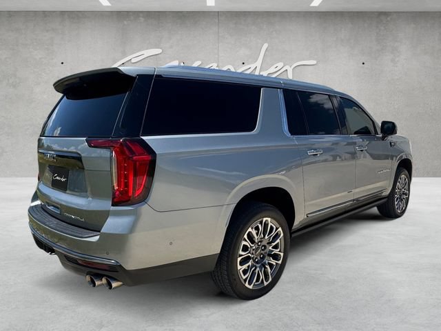 Used 2024 GMC Yukon XL Denali Ultimate AWD/4WD image 16