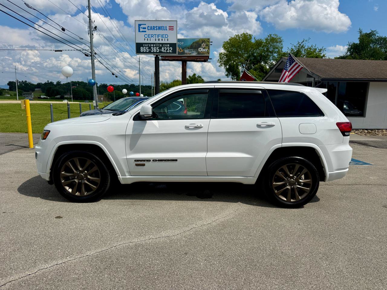 Used 2017 Jeep Grand Cherokee Limited 75th Anniversary AWD/4WD image 20