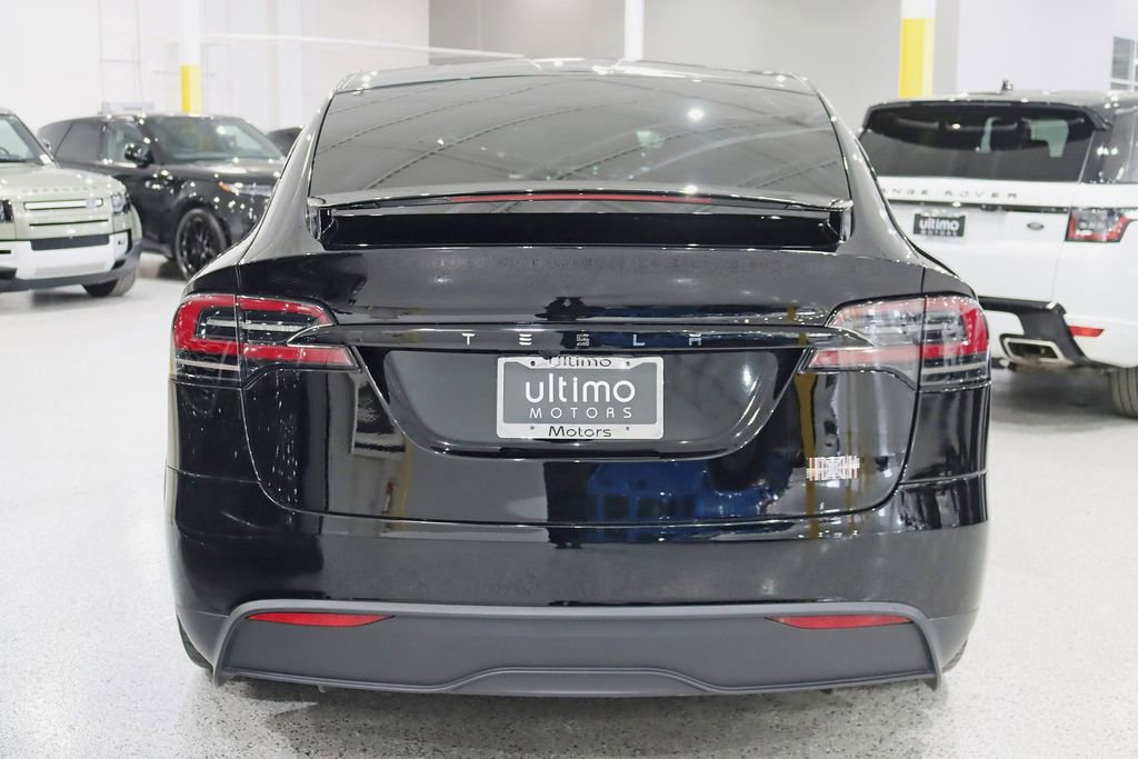 Used 2023 Tesla Model X Plaid image 10