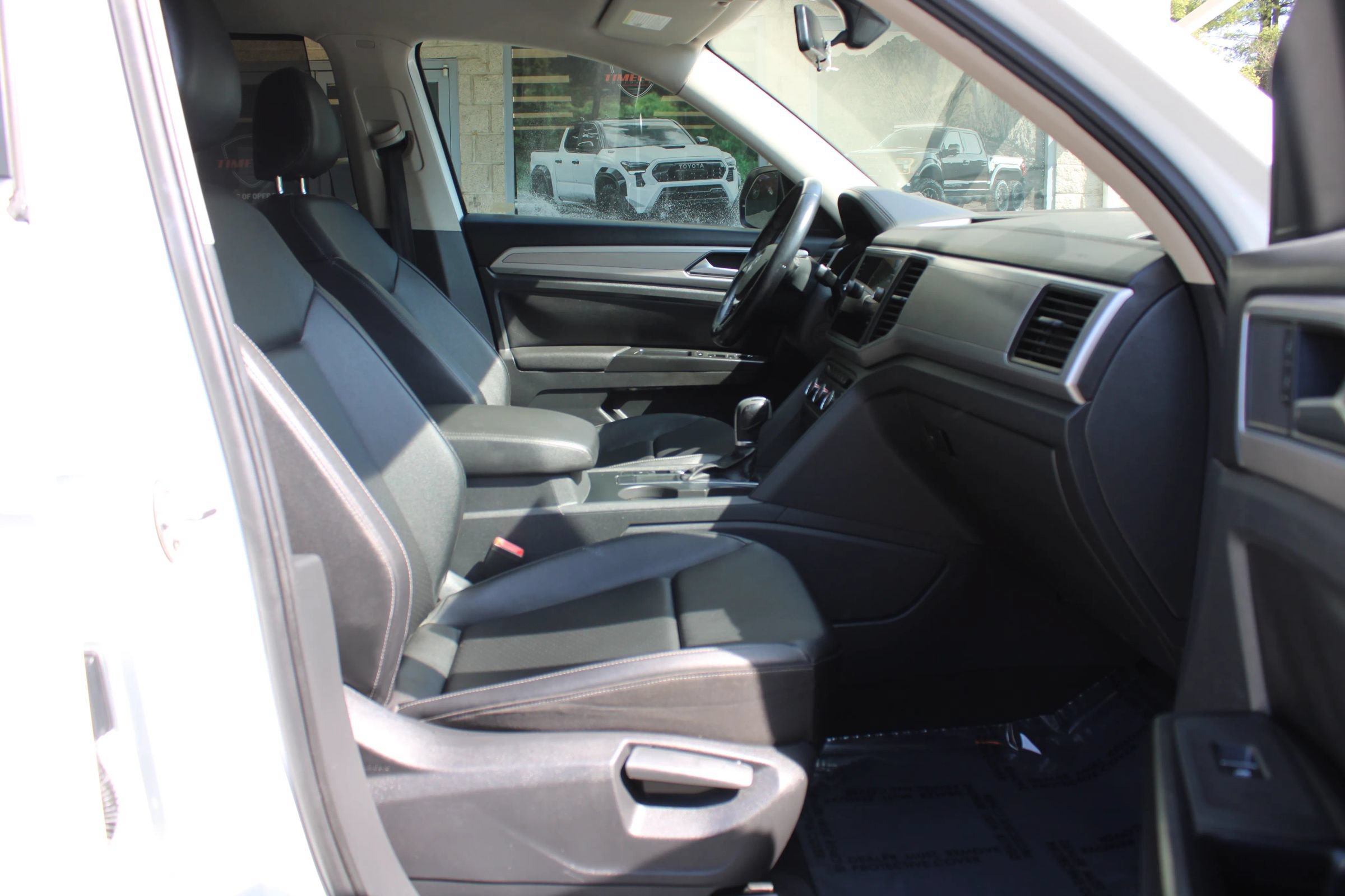 Used 2018 Volkswagen Atlas SE FWD image 7