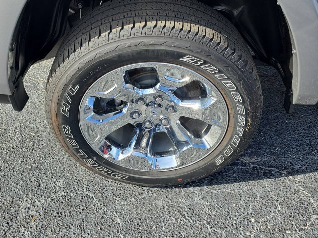 Used 2025 RAM 1500 Big Horn AWD/4WD image 7