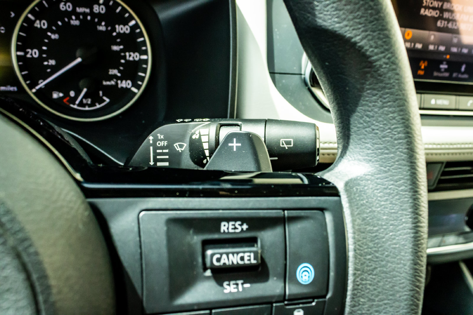 Used 2023 Nissan Rogue SV AWD/4WD image 21
