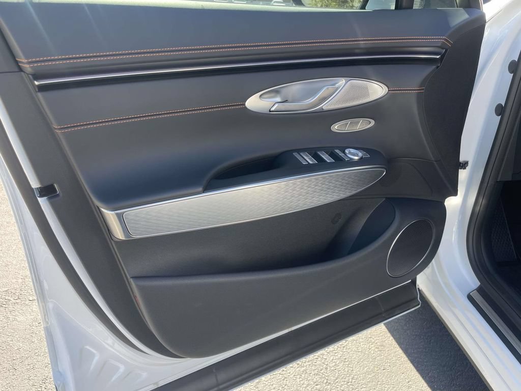 New 2026 Genesis GV70 2.5T Sport Prestige AWD/4WD image 19