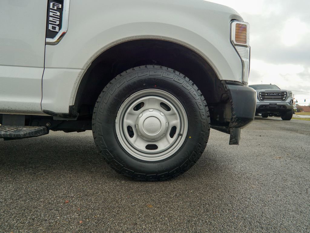 Used 2020 Ford F250 XL w/ Power Equipment Group image 11