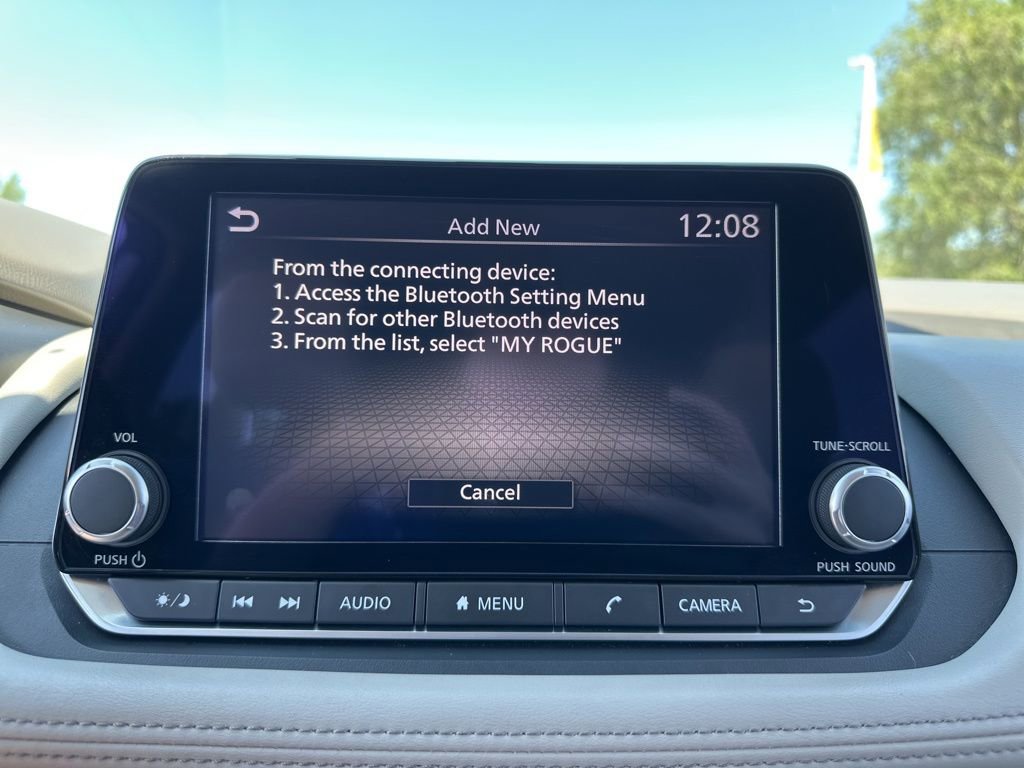 Used 2024 Nissan Rogue SV image 31