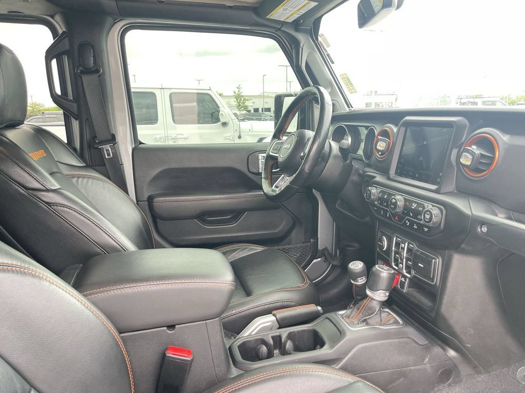 Used 2021 Jeep Gladiator Mojave AWD/4WD image 40