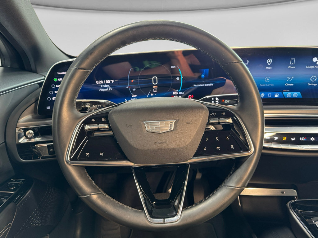 Used 2024 Cadillac Lyriq Tech RWD image 9