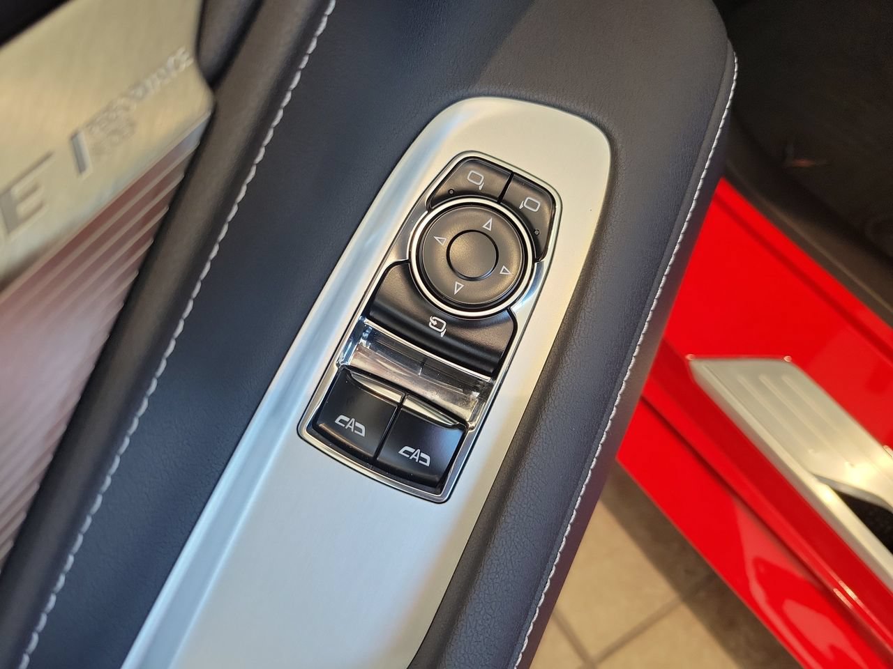 Used 2022 Chevrolet Corvette Stingray Preferred Cpe w/ Z51 Performance Package RWD image 9