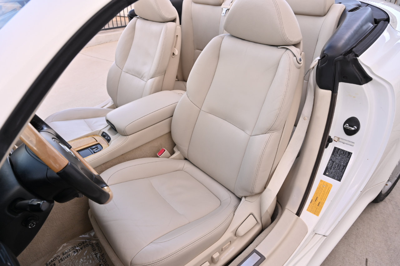 Used 2003 Lexus SC 430 Convertible RWD image 22