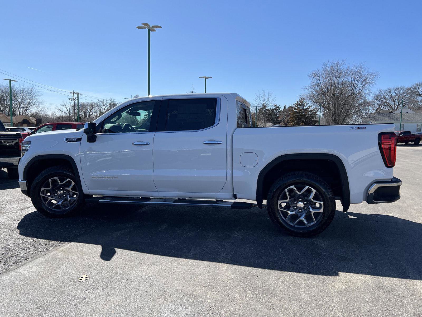 New 2026 GMC Sierra 1500 SLT w/ SLT Premium Plus Package image 12
