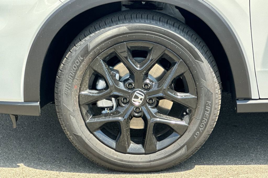 New 2025 Honda HR-V Sport image 30