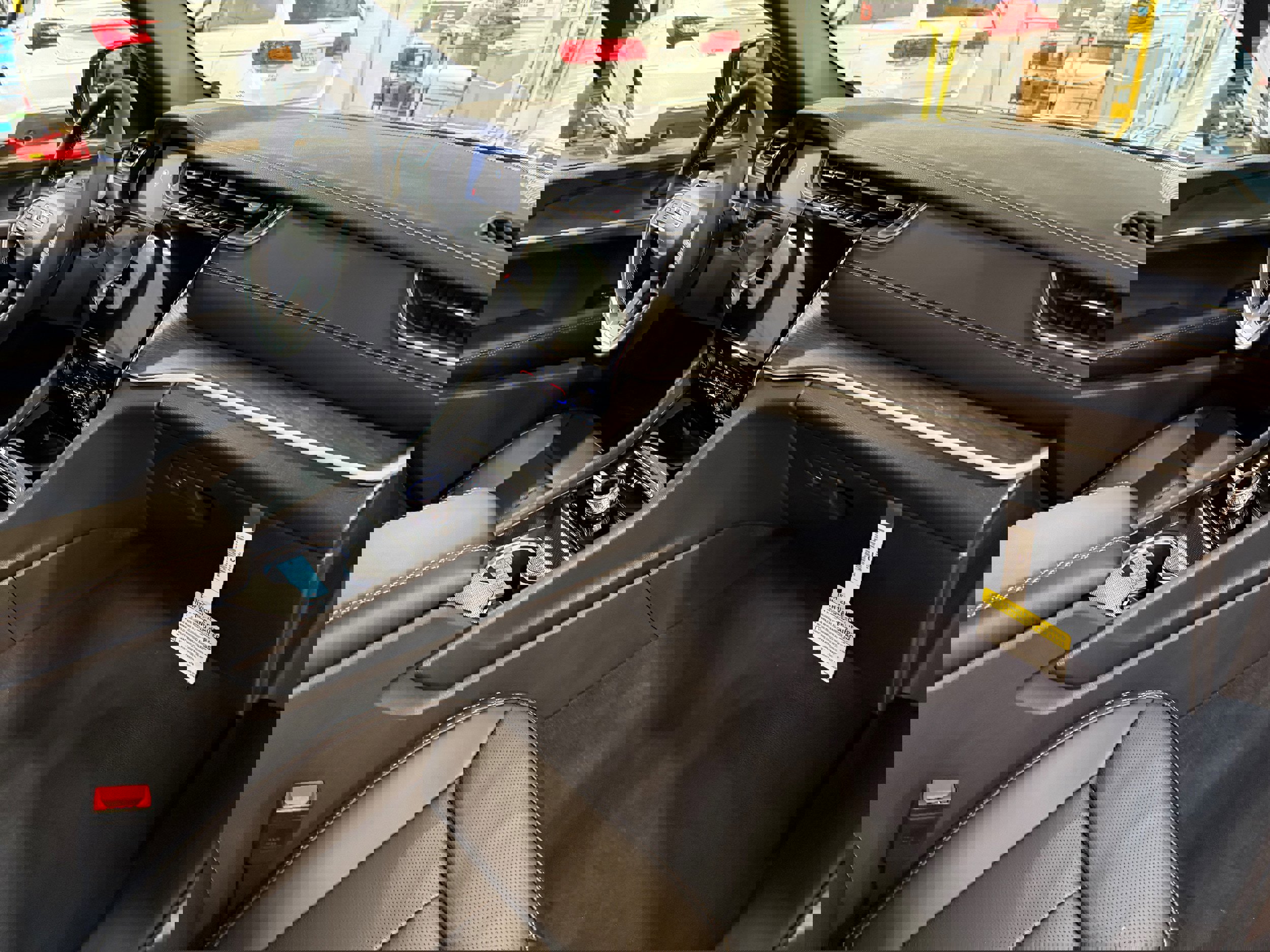 New 2025 Jeep Grand Cherokee L Limited image 7