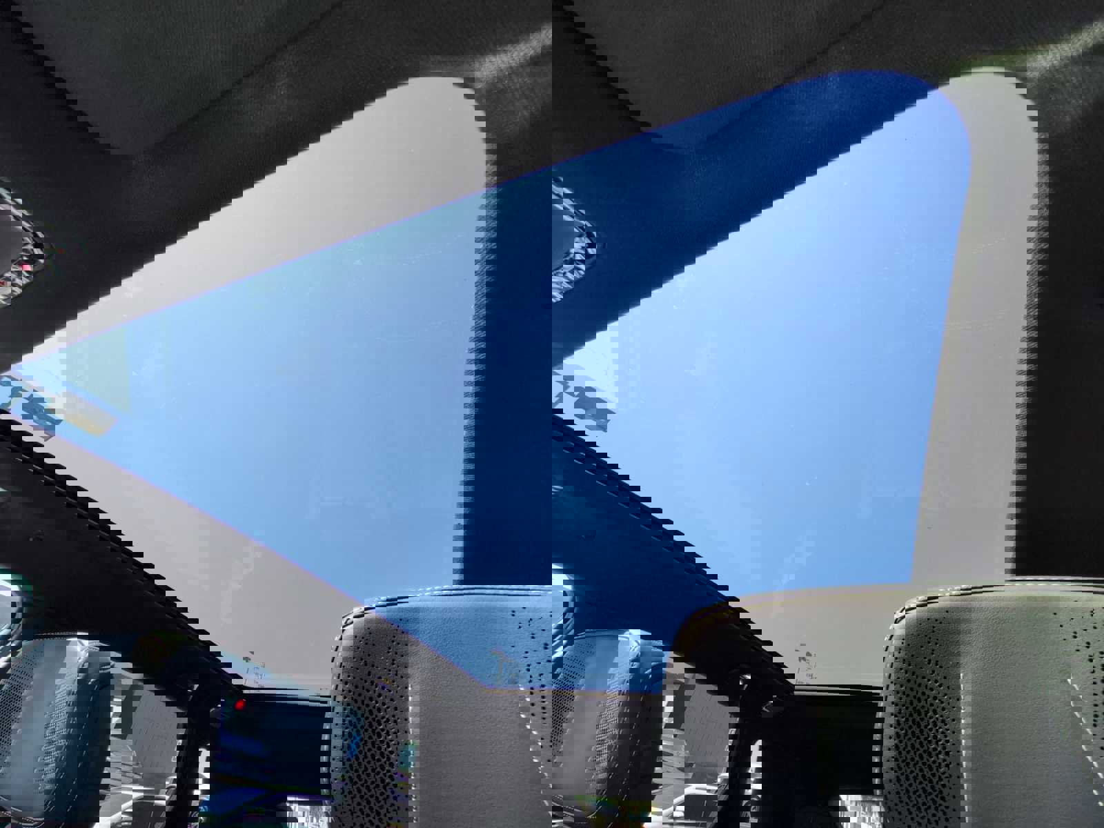 New 2026 Cadillac Lyriq V image 22