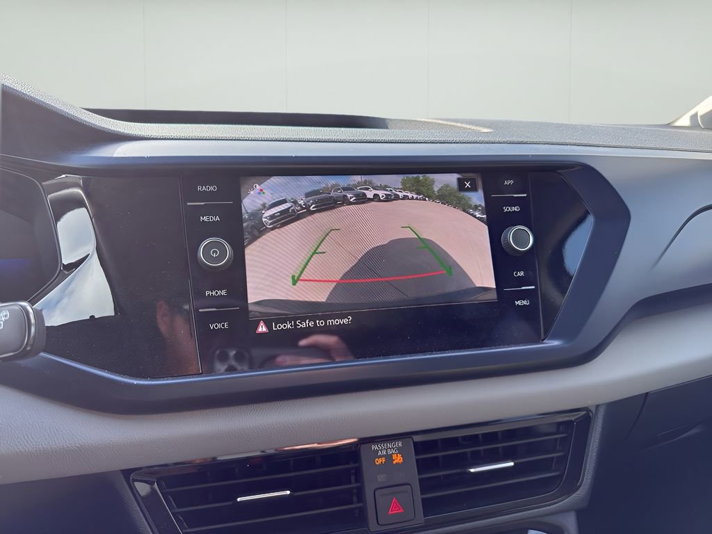 Used 2023 Volkswagen Taos SE image 14