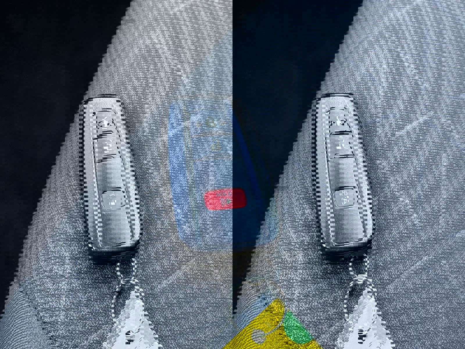 Used 2024 Toyota RAV4 XLE image 31