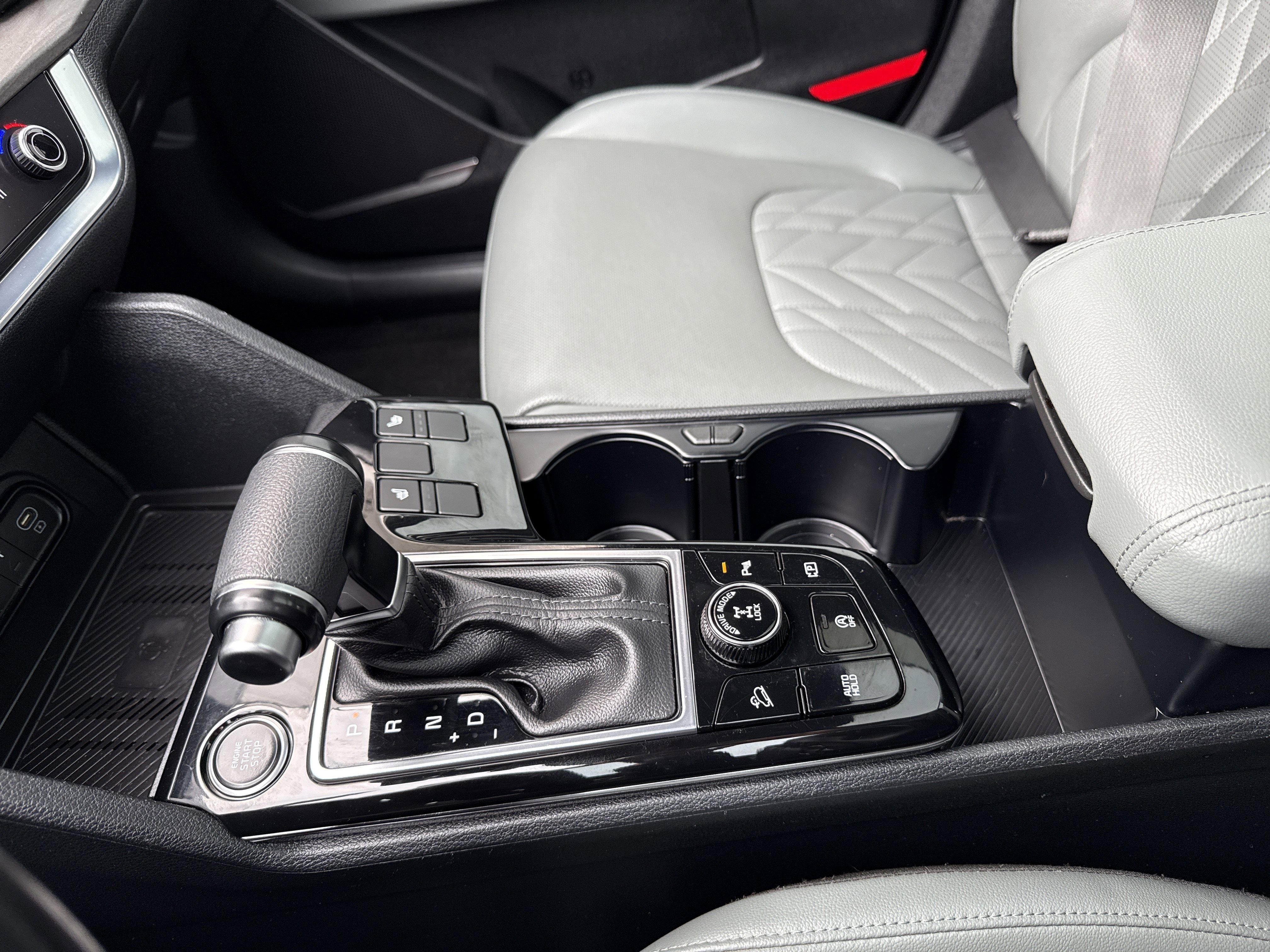 Used 2023 Kia Sportage X-Line w/ X-Line Premium Package image 21