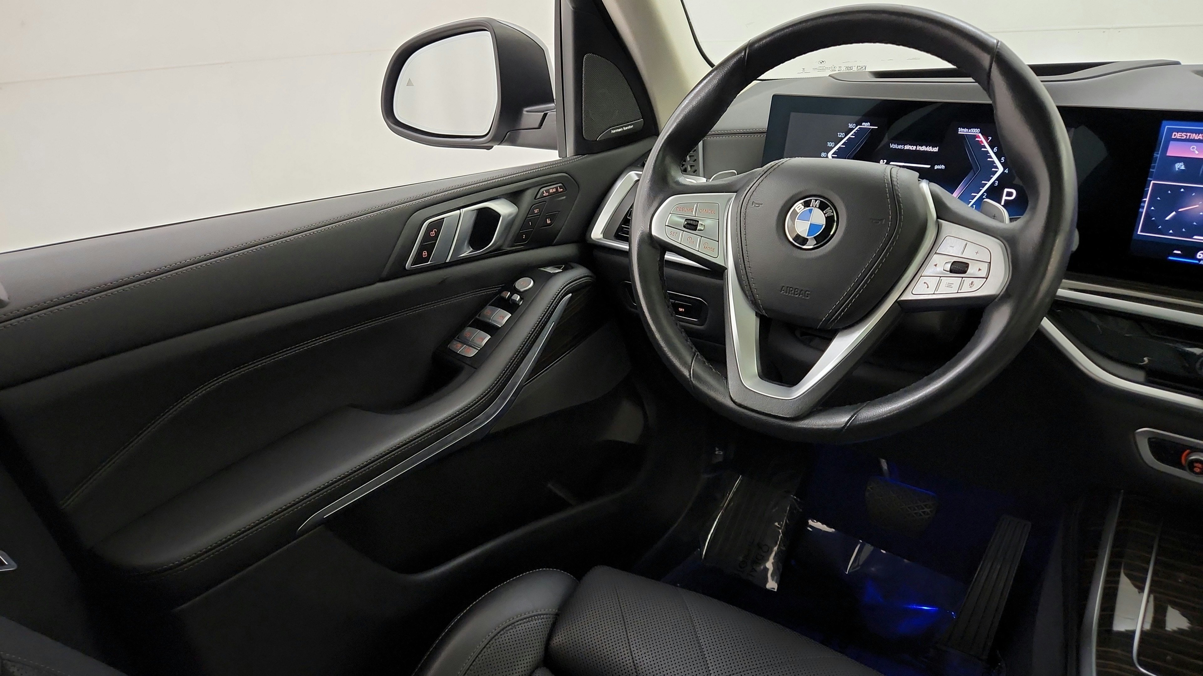 Used 2025 BMW X7 xDrive40i AWD/4WD image 22