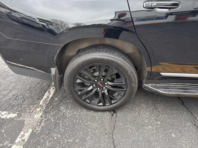 Certified 2024 GMC Yukon Denali w/ Advanced Technology Package AWD/4WD image 19