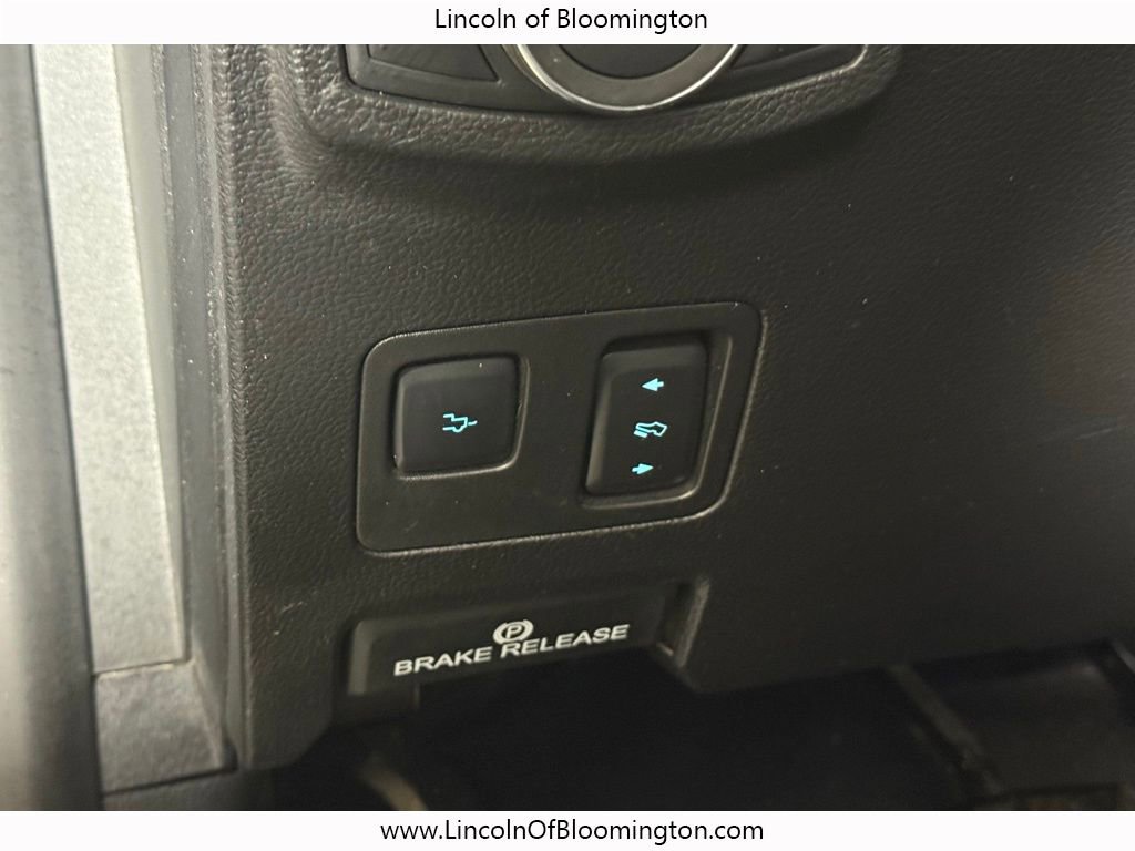 Used 2021 Ford F250 Platinum w/ FX4 Off-Road Package image 21