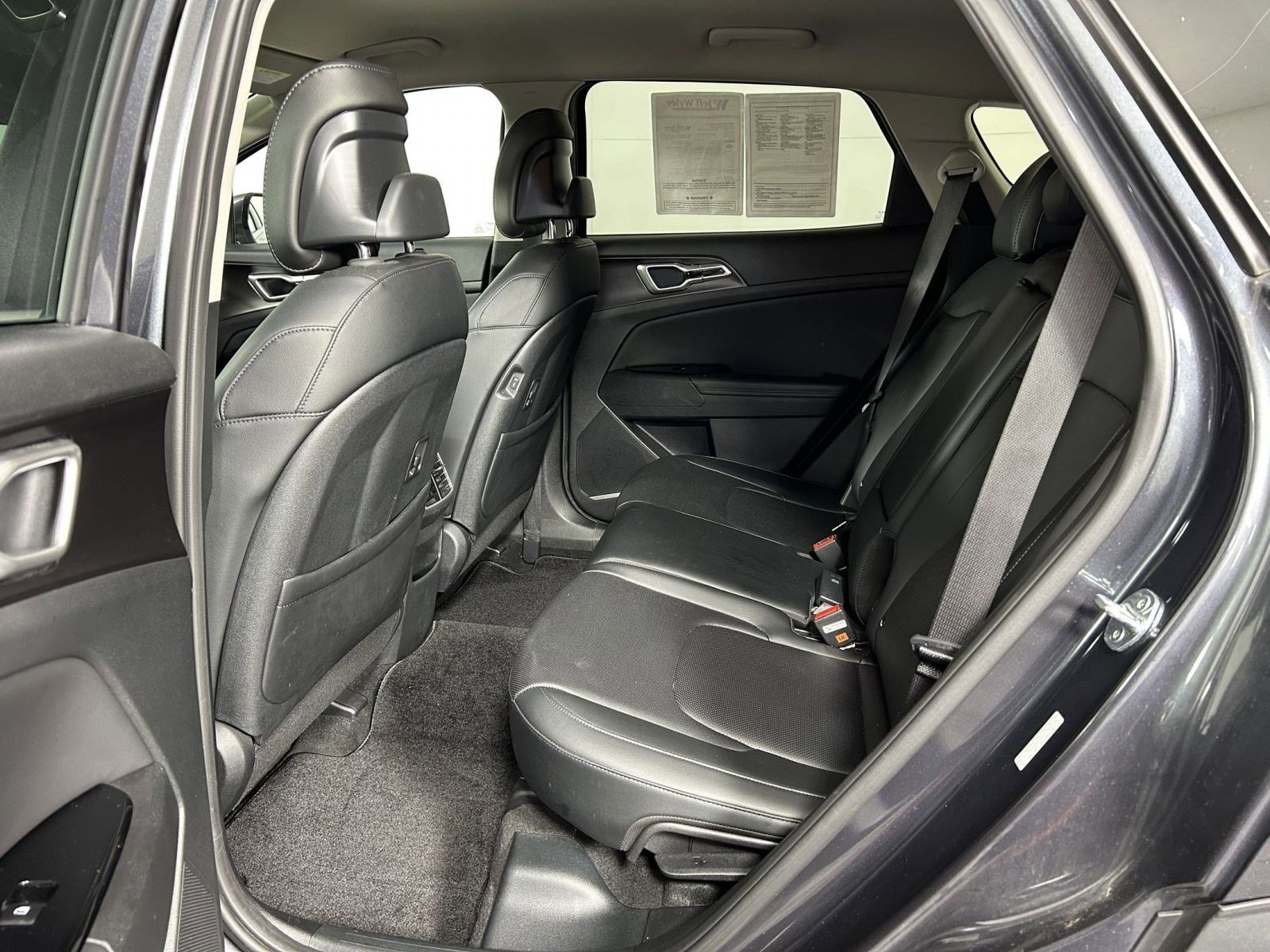 Certified 2024 Kia Sportage EX image 13