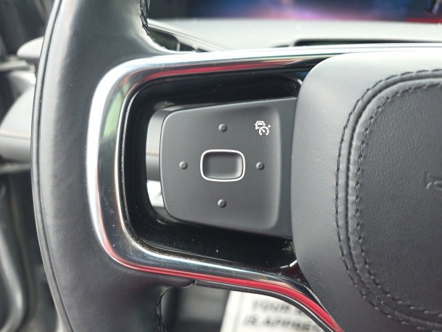 Certified 2024 Lincoln Nautilus Reserve w/ Equipment Group 203A image 12