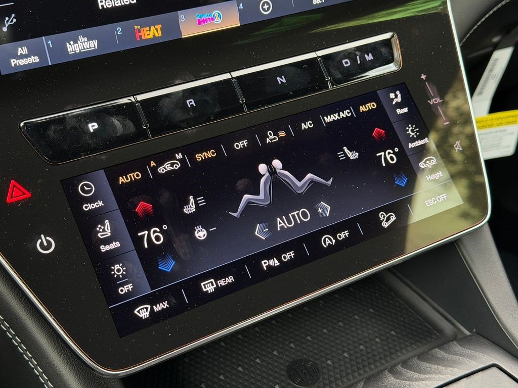 New 2026 Maserati Grecale Modena AWD/4WD image 24