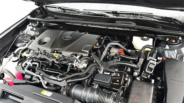 Used 2025 Toyota Camry LE image 34