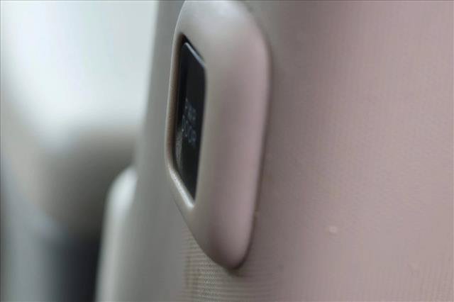 Used 2012 Toyota Sienna XLE FWD image 28