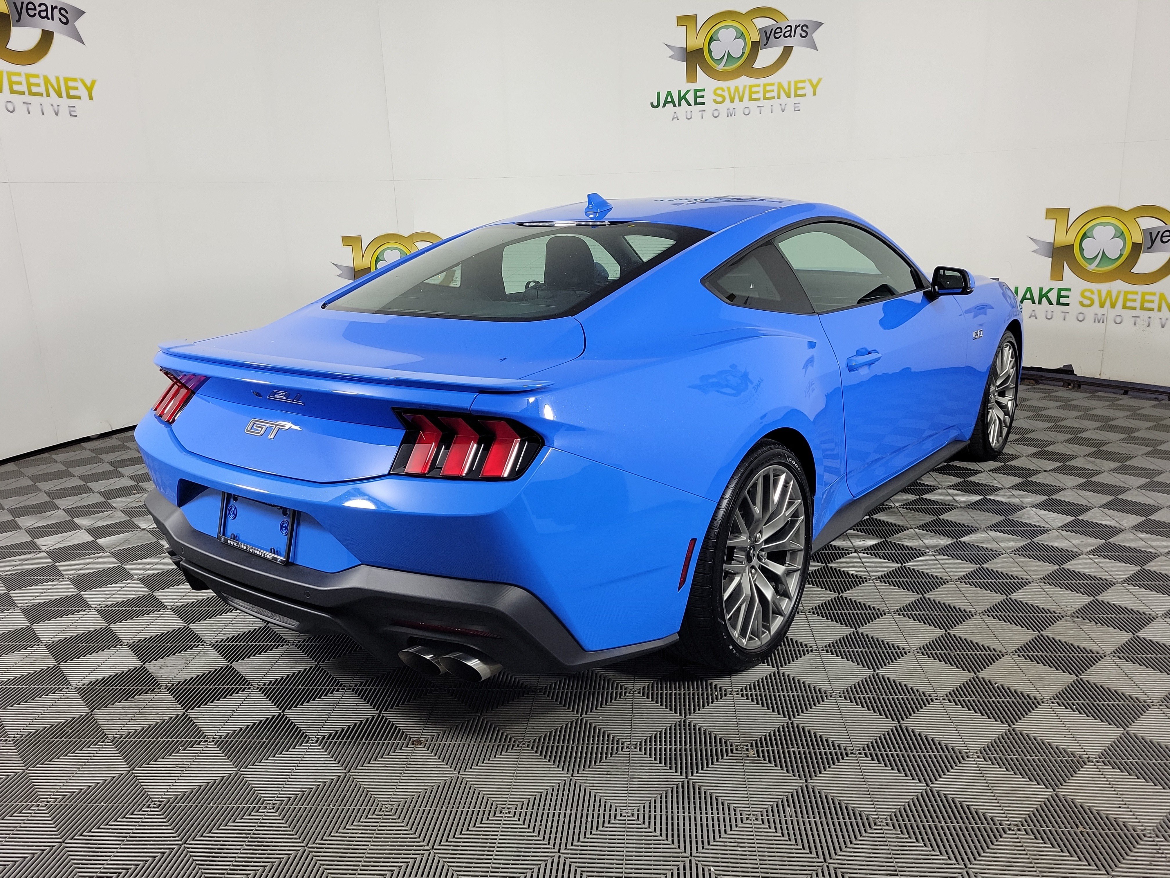 Used 2025 Ford Mustang GT Premium RWD image 7