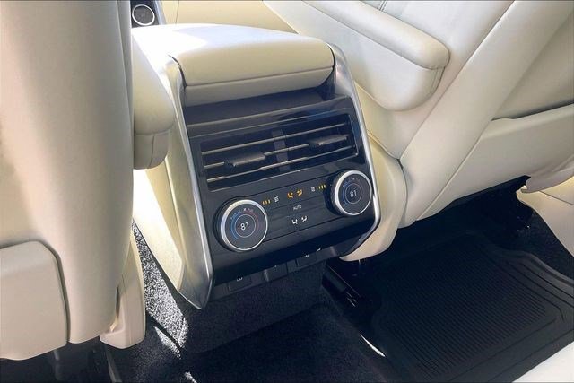 Used 2023 Land Rover Range Rover SE image 39