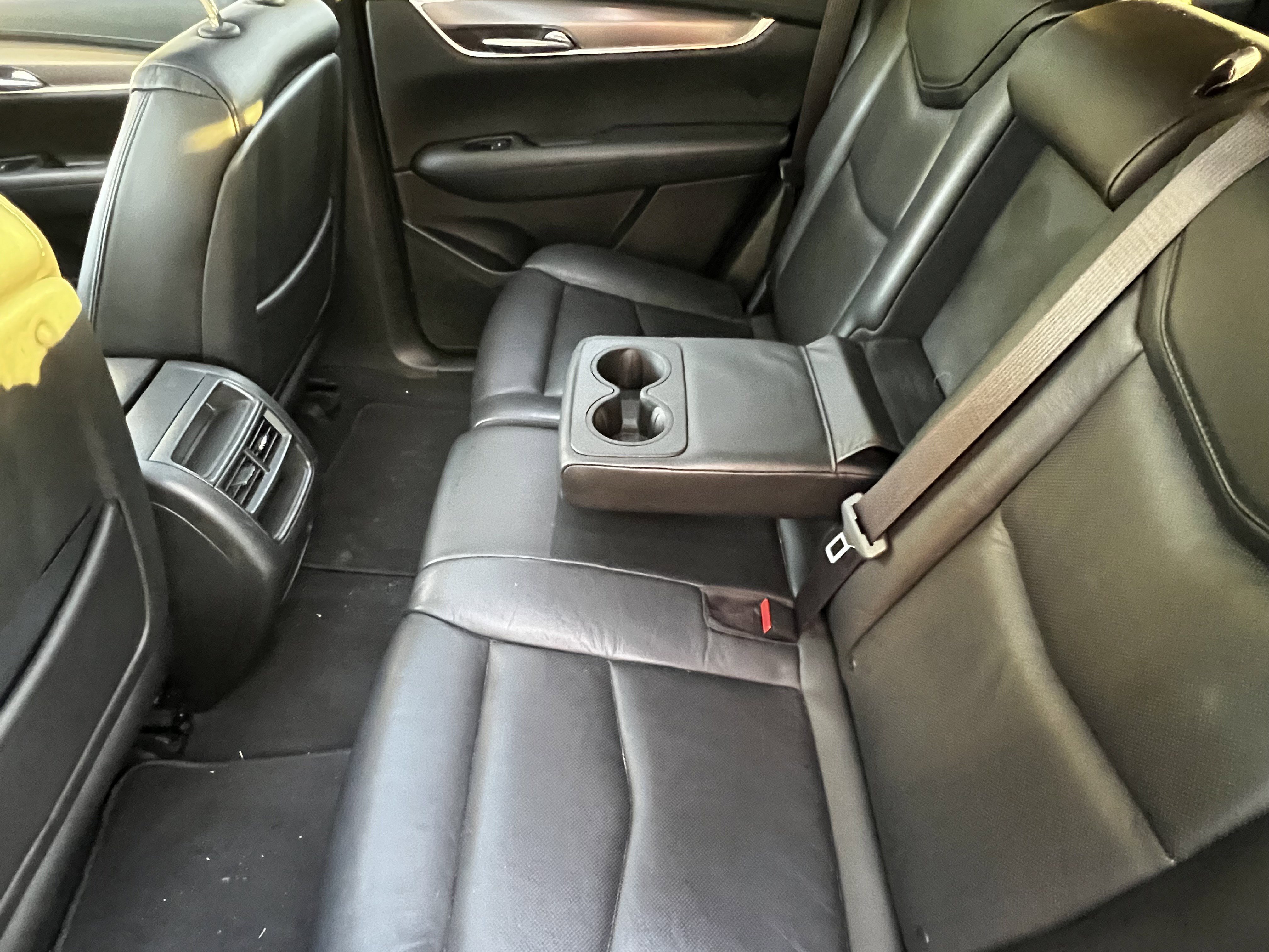 Used 2017 Cadillac XT5 Luxury image 31