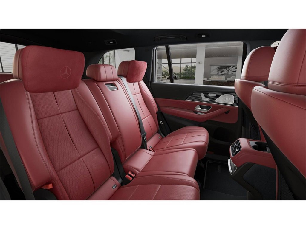 New 2026 Mercedes-Benz GLS 580 4MATIC image 5