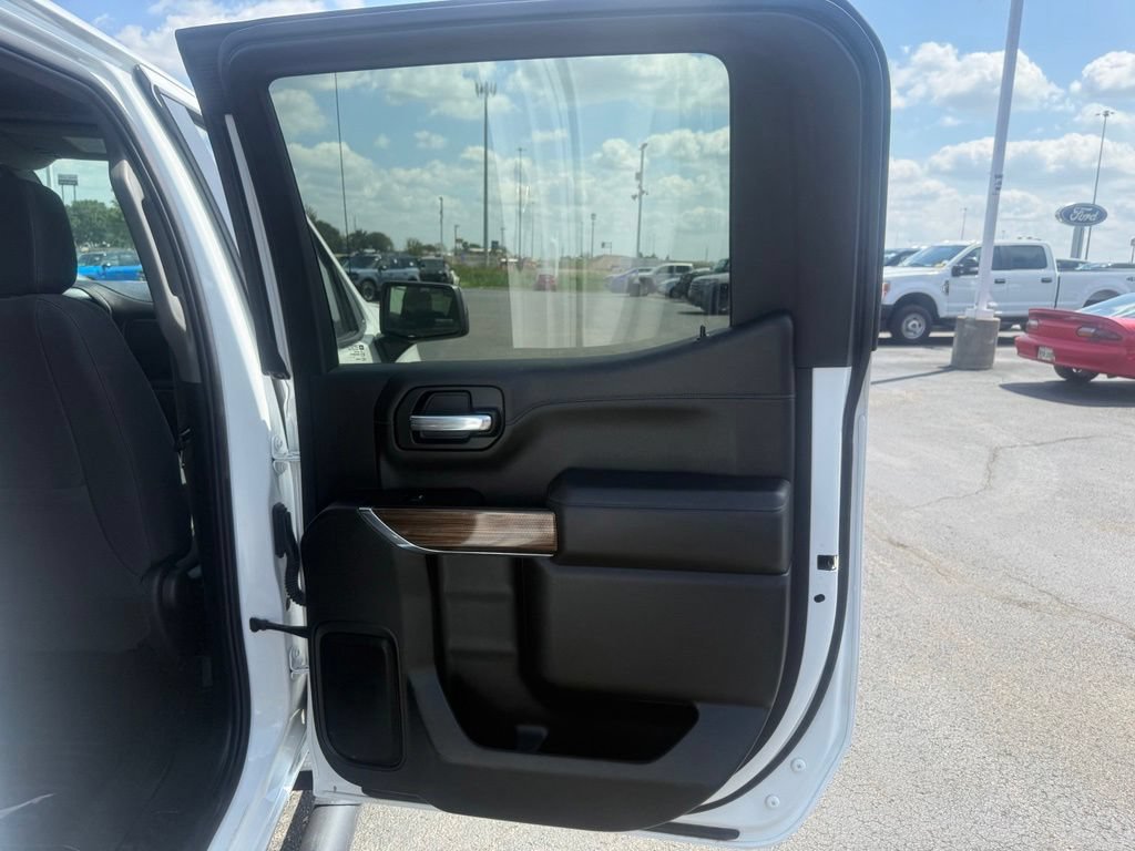 Used 2020 Chevrolet Silverado 1500 RST AWD/4WD image 54