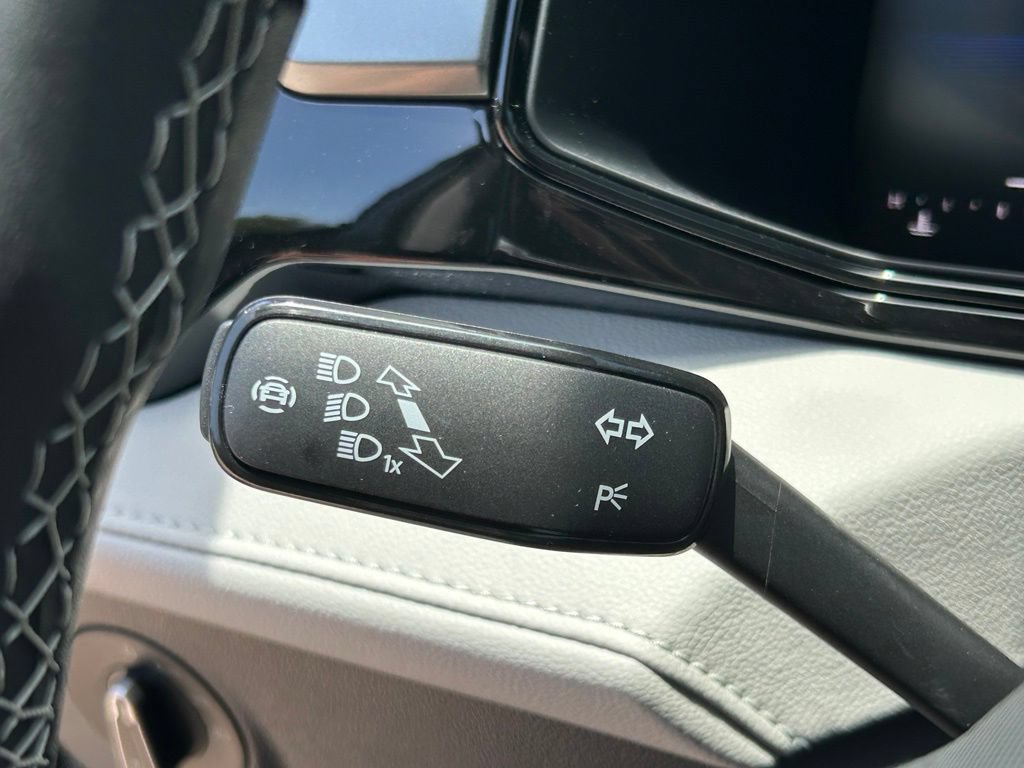 New 2026 Volkswagen Taos S FWD image 24