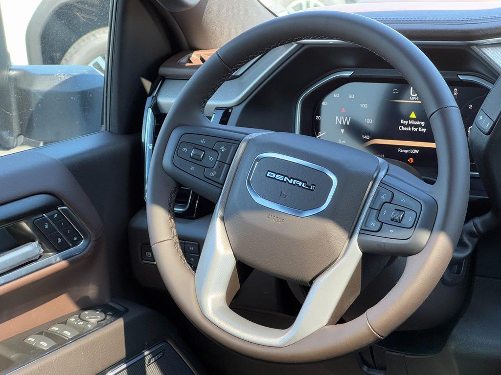 New 2026 GMC Sierra 2500 Denali w/ Denali Reserve Package AWD/4WD image 11
