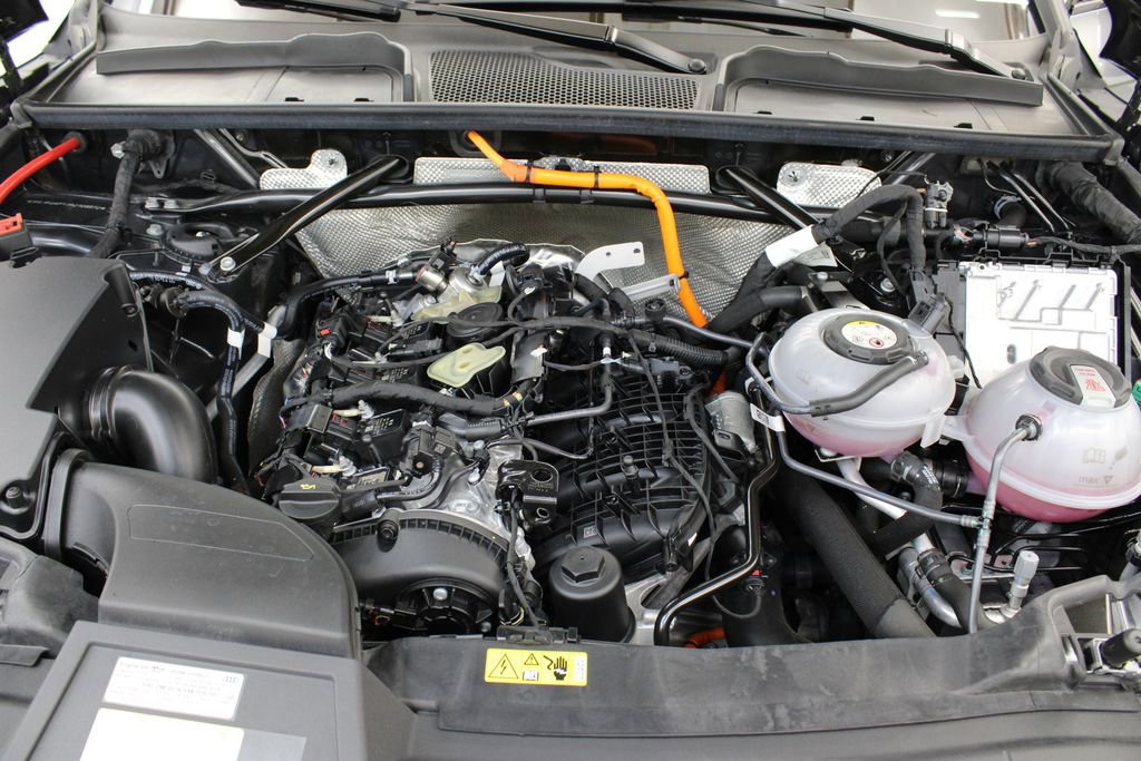 Certified 2024 Audi Q5 e Prestige image 34