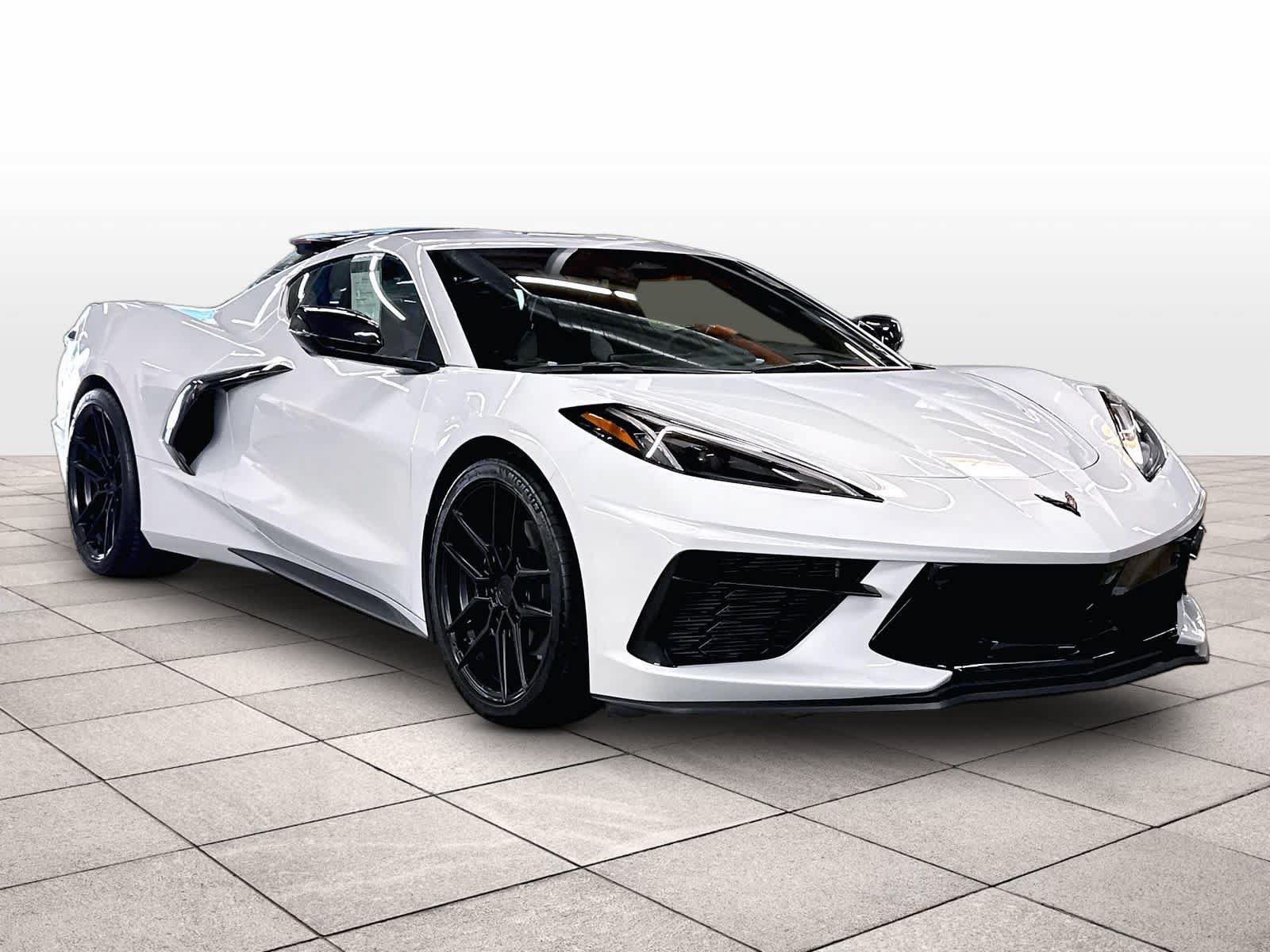 Used 2024 Chevrolet Corvette Stingray Preferred Cpe w/ 2LT RWD image 2