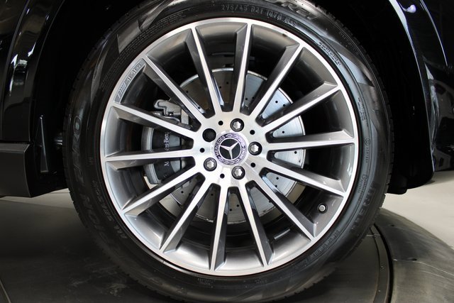 Used 2024 Mercedes-Benz GLE 350 4MATIC w/ AMG Line Exterior image 37